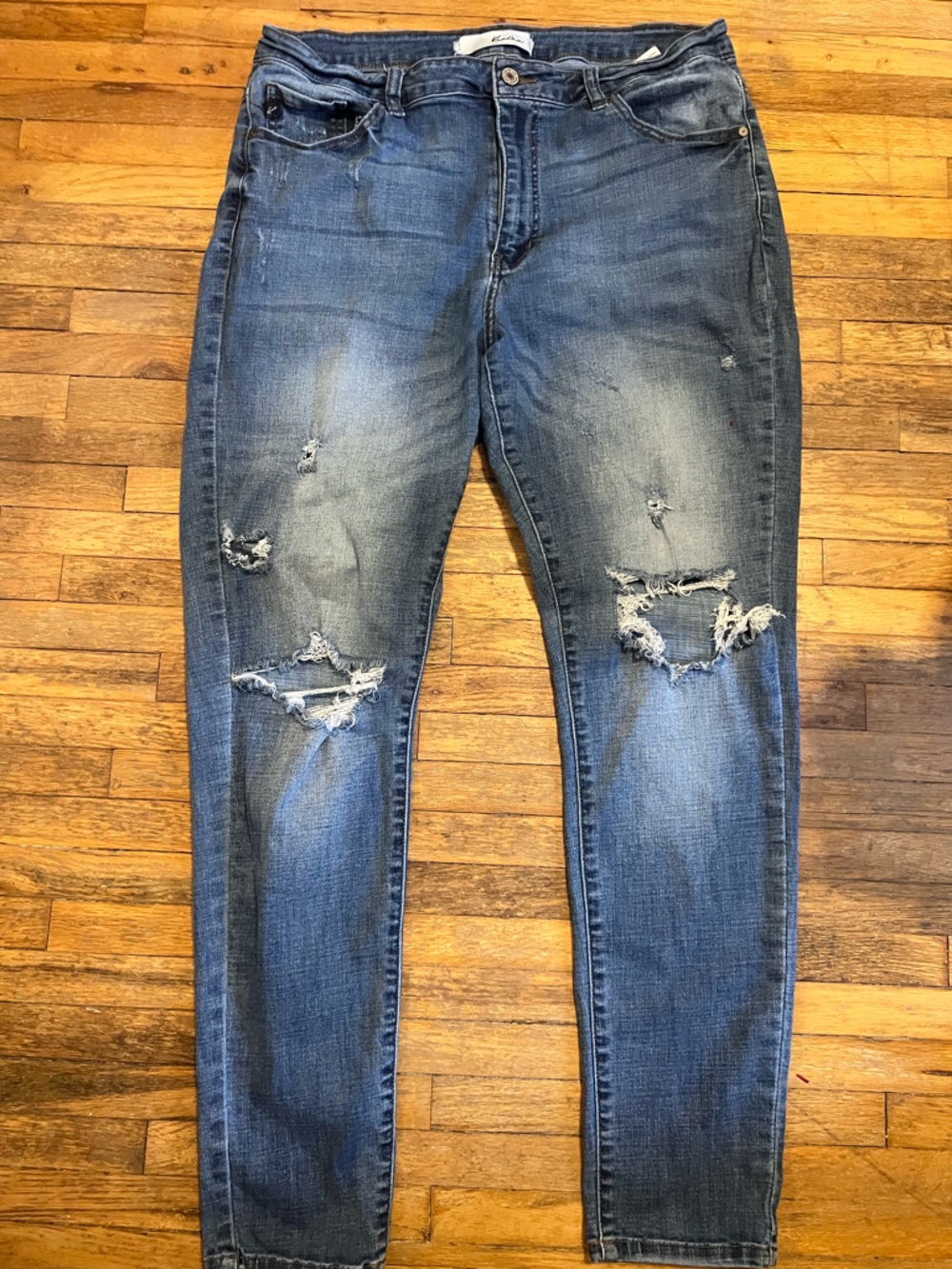 KanCan Women's Distressed Skinny Jeans - Faded Blue Wash